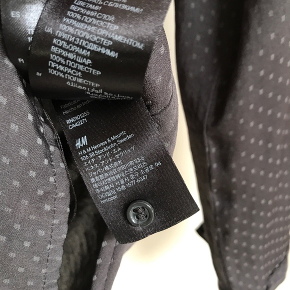 H&M button up polka dotted blouse - Picture 7 of 10